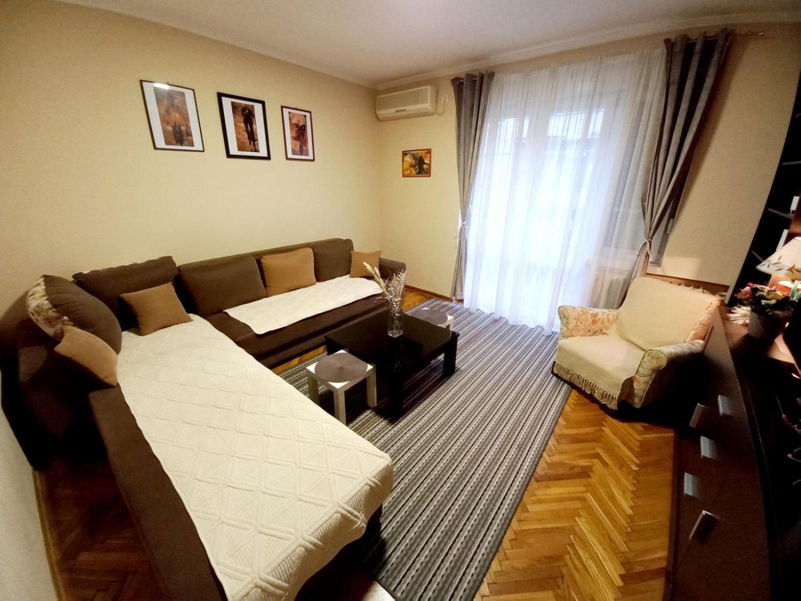 Apartment Alex 2 贝尔格莱德 外观 照片